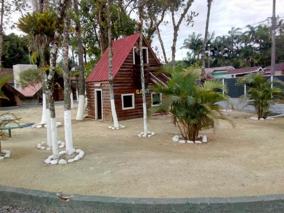 Pousada Rancho Do Nhesko Гарува Екстериор снимка